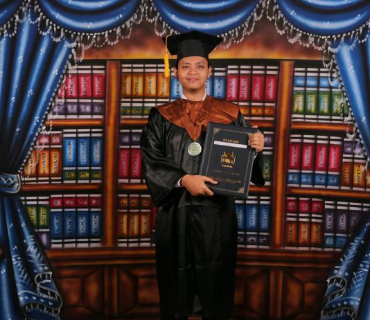 Dengan Beasiswa, Kuliah Menjadi Ringan