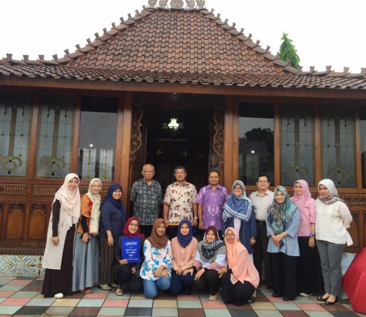 STF UIN Jakarta Adakan Meeting Bersama Para Dewan Pembina