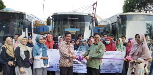 Mudik Gratis STF UIN Jakarta Bantu Ringankan Mahasiswa Rantau Pulang Kampung