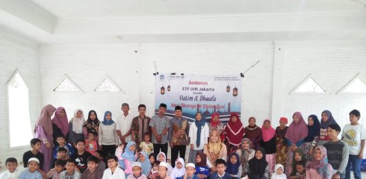 STF UIN Jakarta Menebar Kebaikan Di Bulan Ramadhan Bersama Yatim dan Dhuafa Cidokom, Parung