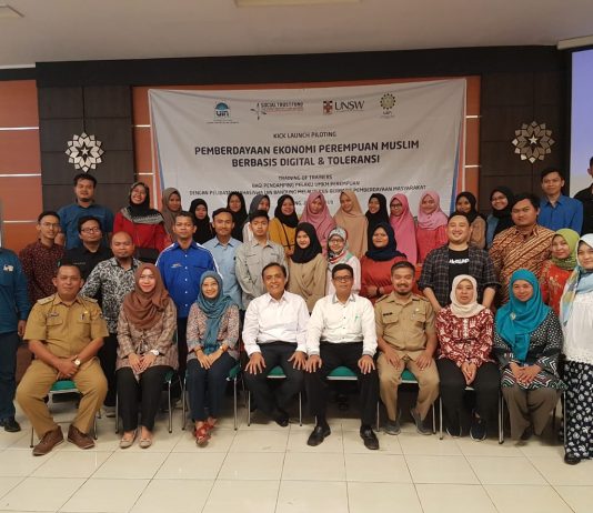 Cetak Mahasiswa Pendamping UMKM, STF Menggelar Training di UIN Bandung