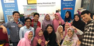 Menjadi Relawan Jangan Menunggu Tua dan Kaya