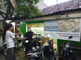 Mahasiswa Rantau dapat Bantuan Makanan, Buah dan Vitamin untuk Melawan Covid19