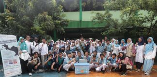 SMPN 3 Tangsel: Edukasi & Beramal Bersama STF UIN Jakarta