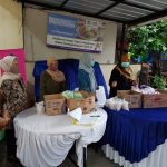 Rektor UIN Jakarta Bagikan Santapan Ifthar kepada Mahasiswa