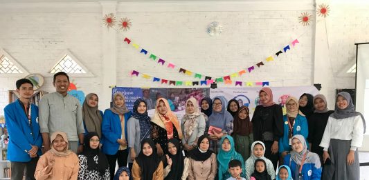 Kelas Digital Marketing Day 2 untuk Pelaku UMKM di Desa Cidokom dan Sekitarnya