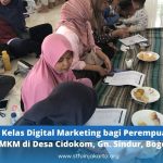 Perempuan Pelaku Usaha Belajar Literasi Keuangan dan Buku Kas