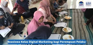 Perempuan Pelaku Usaha Belajar Literasi Keuangan dan Buku Kas