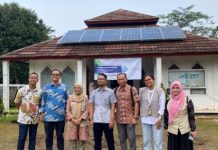 Wujudkan Desa Hijau Melalui Pemasangan Solar Panel STF UIN Jakarta Gandeng Tokio Marine