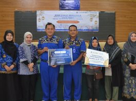 #Repost – Perkuat Implementasi Filantropi, STF UIN Jakarta Sebar Ratusan Bingkisan Ramadhan