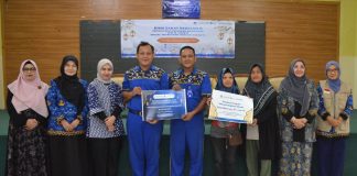 #Repost – Perkuat Implementasi Filantropi, STF UIN Jakarta Sebar Ratusan Bingkisan Ramadhan